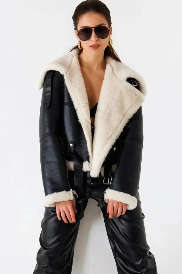 Leather Jacket With Fur