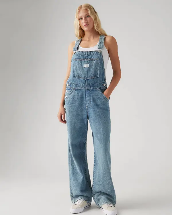 Baggy Overalls Outfit