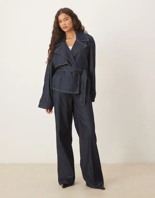 Dark Blue Jean Jacket Outfits