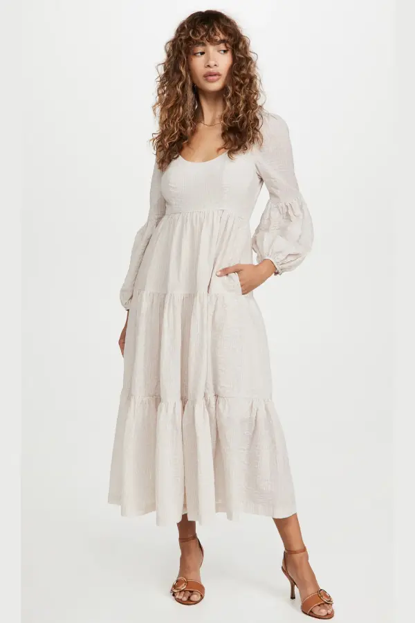 Dress to Hide a Large Tummy