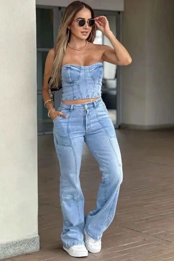Corset and Jeans Outfit