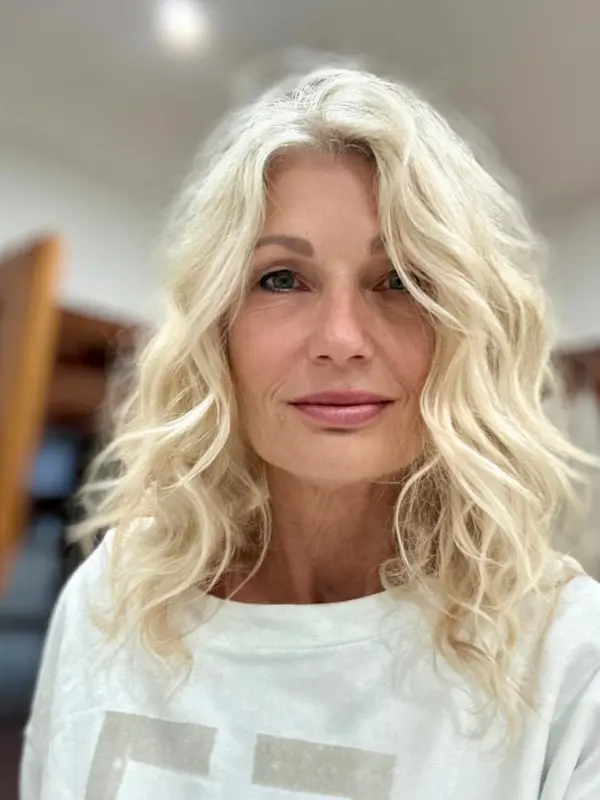 Hair Styles Medium Length For Women Over 60