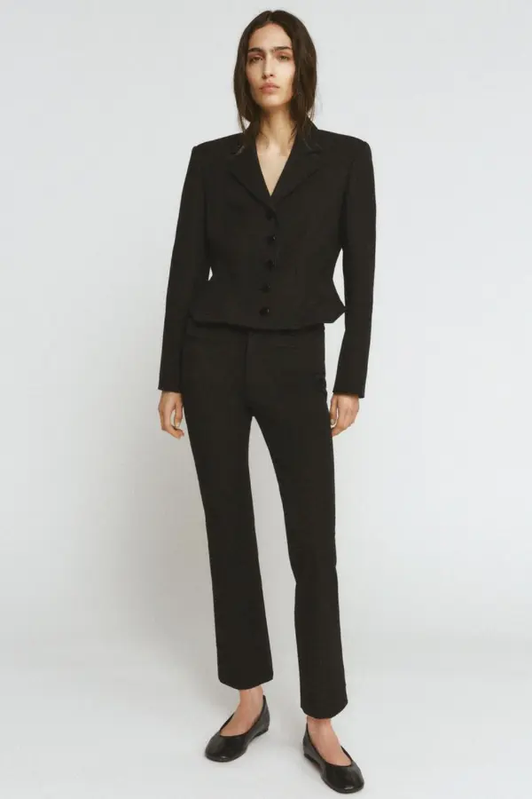Short Black Blazer Outfit Work