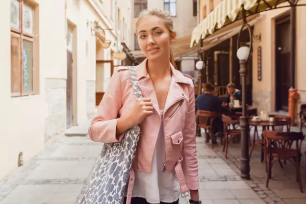 What to Wear in Italy in March