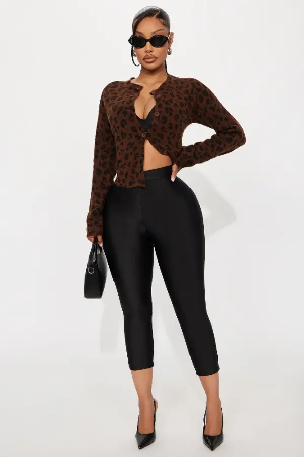 Things To Wear With Leggings